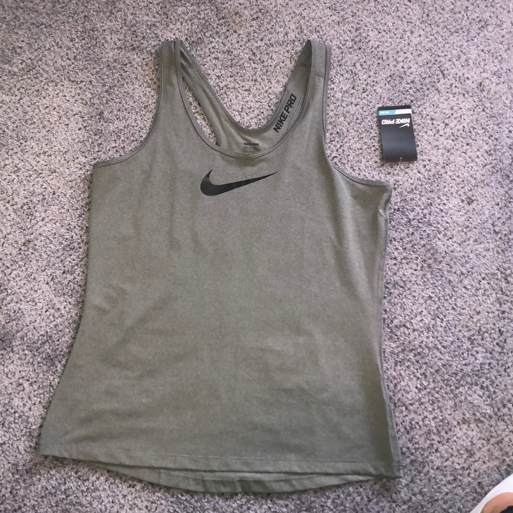 Nike tank top